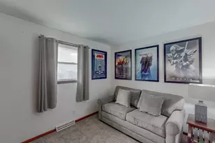 2017 Sanford Ave, New Lenox, IL 60451 - Photo 9