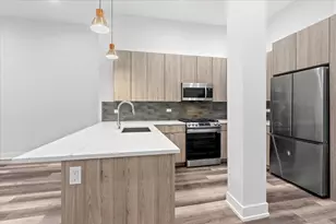 2317 N Clark St, Chicago, IL 60614 - Photo 3