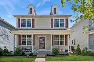 200 S Oak St, Cortland, IL 60112 - Photo 1
