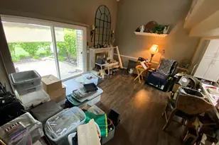 836 Golf Course Rd, Crystal Lake, IL 60014 - Photo 7