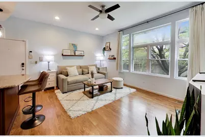 2300 W Bloomingdale Avenue #B, Chicago, IL 60647 - Photo 11