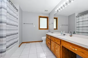 11924 Dunree Ln, Orland Park, IL 60467 - Photo 11