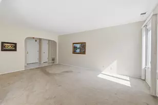 175 Lake Blvd, Buffalo Grove, IL 60089 - Photo 9