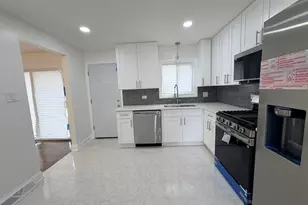 15203 Waterman Dr, South Holland, IL 60473 - Photo 9