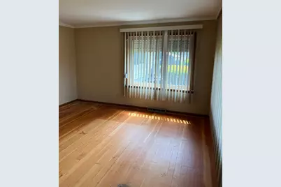 20185 Torrence Avenue, Lynwood, IL 60411 - Photo 11
