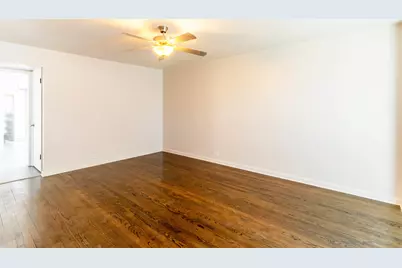 10519 S Avers Avenue, Chicago, IL 60655 - Photo 9