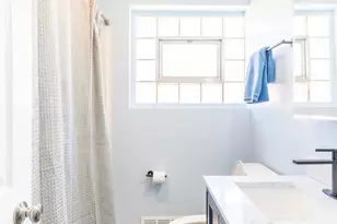 10519 S Avers Ave, Chicago, IL 60655 - Photo 17