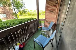 15801 Peggy Ln, Oak Forest, IL 60452 - Photo 11