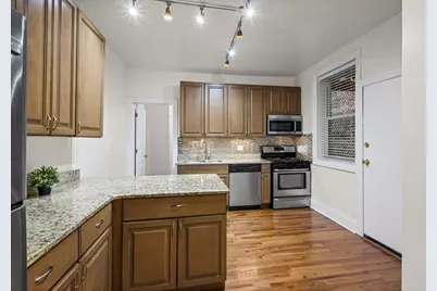 1426 E Hyde Park Boulevard #2, Chicago, IL 60615 - Photo 9
