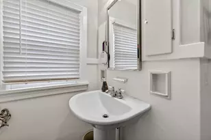 515 Edward St, Sycamore, IL 60178 - Photo 19