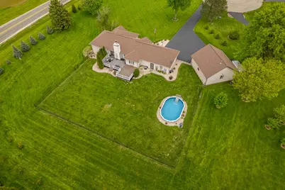 32 Shadow Ridge Lane, Rockford, IL 61107 - Photo 9