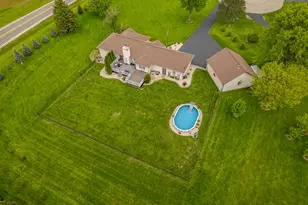 32 Shadow Ridge Ln, Rockford, IL 61107 - Photo 9