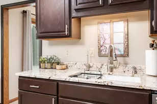 32 Shadow Ridge Ln, Rockford, IL 61107 - Photo 25