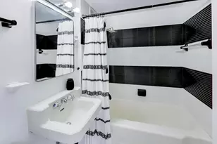 5050 S East End Ave, Chicago, IL 60615 - Photo 19