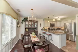 312 Cromwell Ct, Westmont, IL 60559 - Photo 9