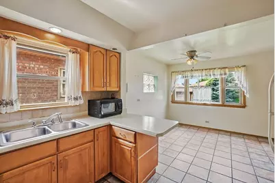 6354 S Austin Avenue, Chicago, IL 60638 - Photo 15