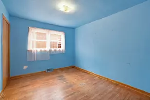 6354 S Austin Ave, Chicago, IL 60638 - Photo 17