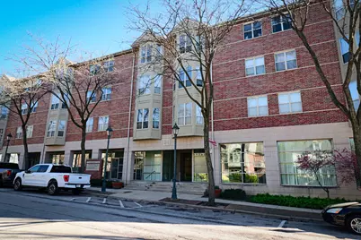 57 E Hattendorf Avenue #304, Roselle, IL 60172 - Photo 1