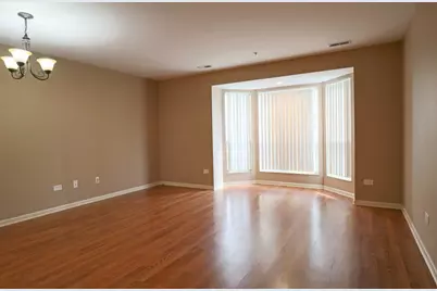 57 E Hattendorf Avenue #304, Roselle, IL 60172 - Photo 7