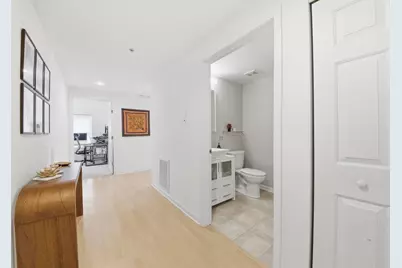 200 N Addison Avenue #501, Elmhurst, IL 60126 - Photo 3