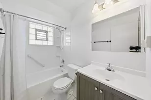 8039 Beloit Ave, Bridgeview, IL 60455 - Photo 25