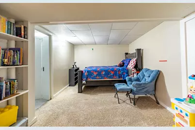 517 N Manchester Drive, Chicago Heights, IL 60411 - Photo 13