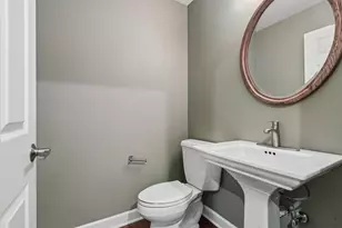 16 Wimbledon Ct, Lincolnshire, IL 60069 - Photo 23