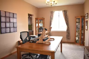 908 Angelica Cir, Joliet, IL 60431 - Photo 3
