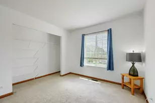 908 Angelica Cir, Joliet, IL 60431 - Photo 21