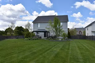 908 Angelica Cir, Joliet, IL 60431 - Photo 25