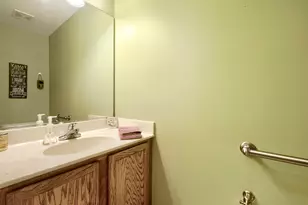 908 Angelica Cir, Joliet, IL 60431 - Photo 13