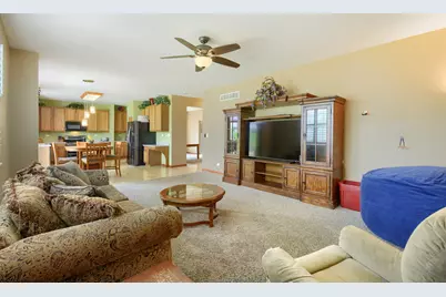 908 Angelica Circle, Joliet, IL 60431 - Photo 7
