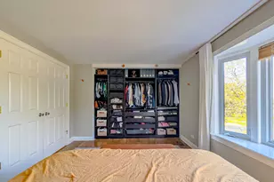 1931 Governors Ln, Hoffman Estates, IL 60169 - Photo 47