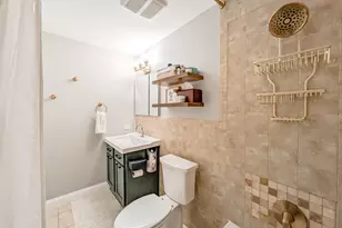 1931 Governors Ln, Hoffman Estates, IL 60169 - Photo 41