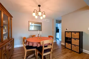 1931 Governors Ln, Hoffman Estates, IL 60169 - Photo 25