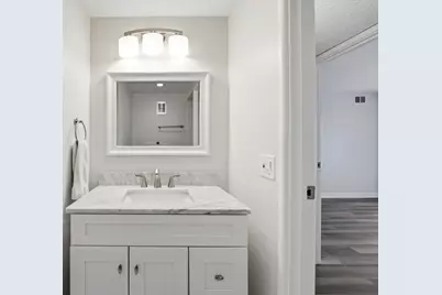 75 6th Avenue #304, La Grange, IL 60525 - Photo 17