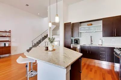 4043 N Damen Avenue #4, Chicago, IL 60618 - Photo 9