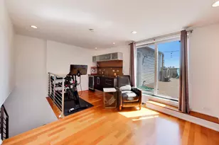 4043 N Damen Ave, Chicago, IL 60618 - Photo 25