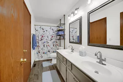 1621 Liberty Street, Hanover Park, IL 60133 - Photo 15