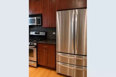 2038 W Iowa Street #2W, Chicago, IL 60622 - Photo 11