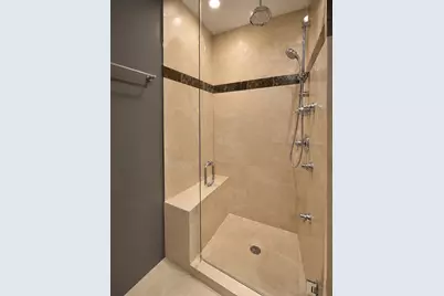2038 W Iowa Street #2W, Chicago, IL 60622 - Photo 31