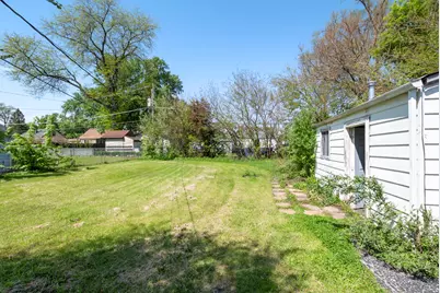14516 Kolmar Avenue, Midlothian, IL 60445 - Photo 17
