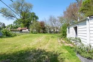 14516 Kolmar Ave, Midlothian, IL 60445 - Photo 17
