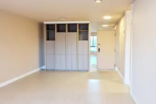 3700 Capri Ct, Glenview, IL 60025 - Photo 3