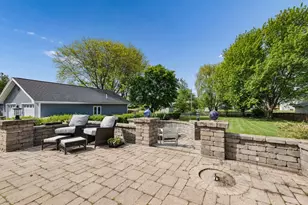 1351 Reva Ln, Lake Holiday, IL 60548 - Photo 23