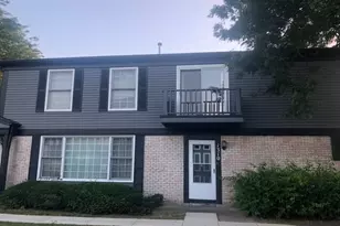1310 Inverrary Ln, Deerfield, IL 60015 - Photo 1