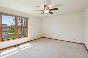 663 Anne Ln, Bolingbrook, IL 60440 - Photo 25