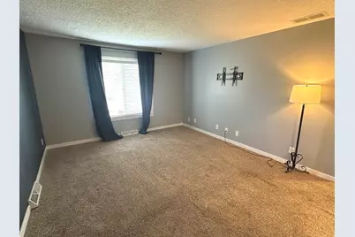 1511 Longwood Drive #1511, Sycamore, IL 60178 - Photo 13