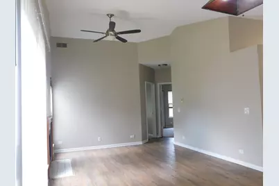 1060 Stillwater Road #0, Elgin, IL 60120 - Photo 7