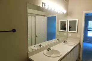 1060 Stillwater Rd, Elgin, IL 60120 - Photo 15